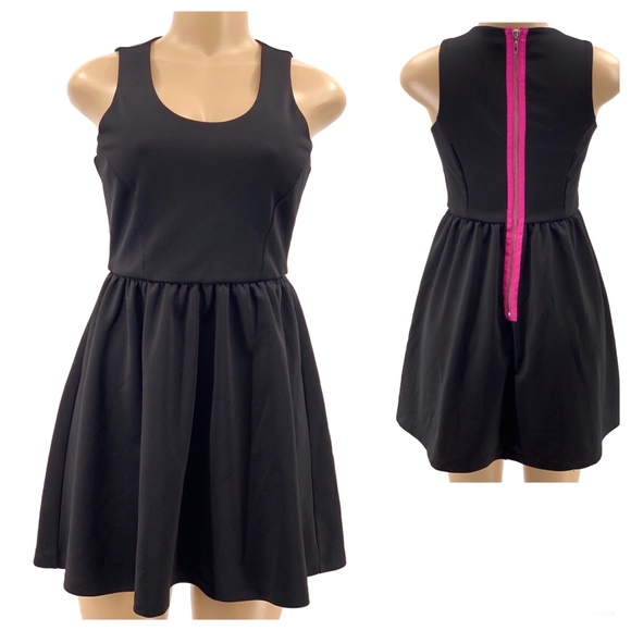 Dresses & Skirts - Cute Color Block Zipper Dress